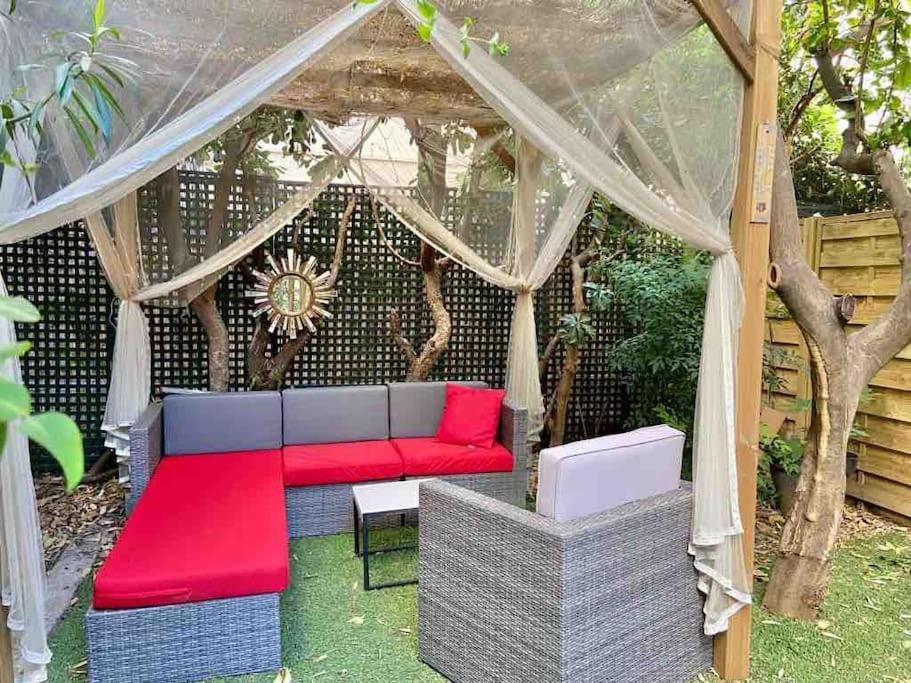 Appartement Luxieux Avec Jardin *
